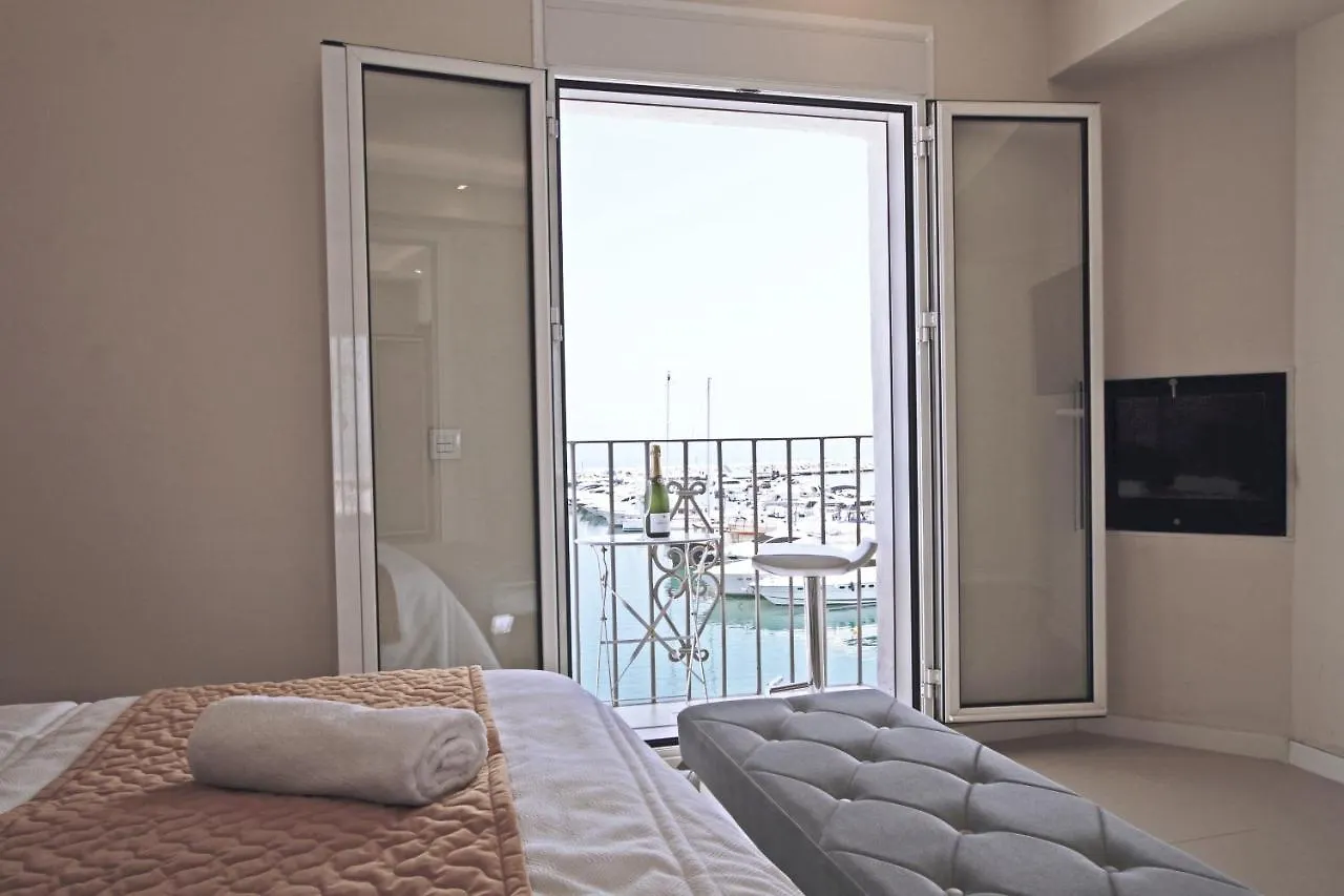 First Line Luxury Penthouse, Puerto Banus, Marbella Apartment Spain