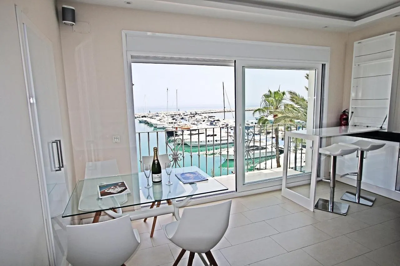 First Line Luxury Penthouse, Puerto Banus, Marbella Apartment