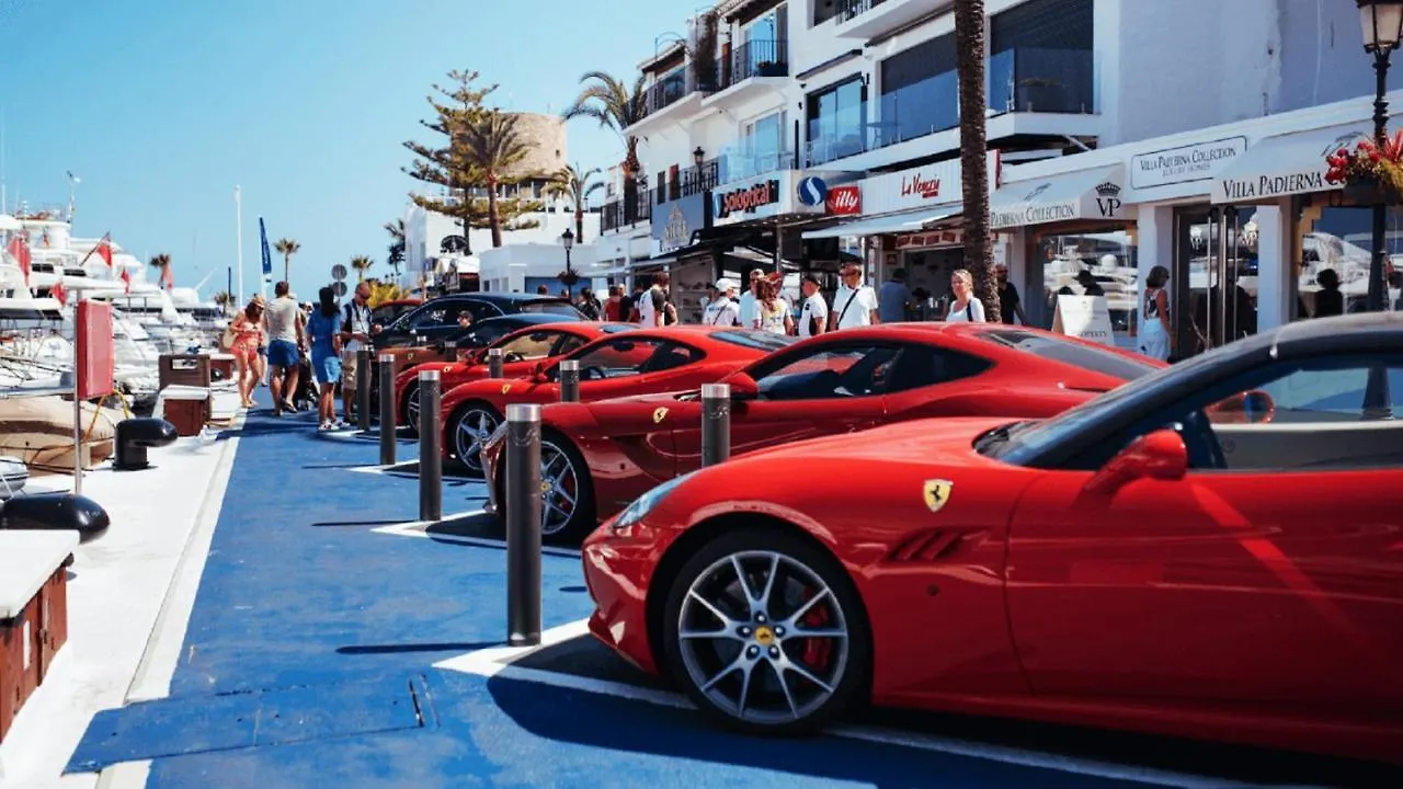 First Line Luxury Penthouse, Puerto Banus, Marbella Apartment