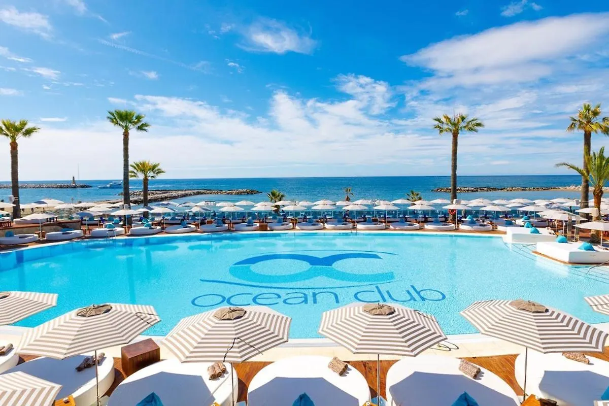First Line Luxury Penthouse, Puerto Banus, Marbella Apartment 0*,