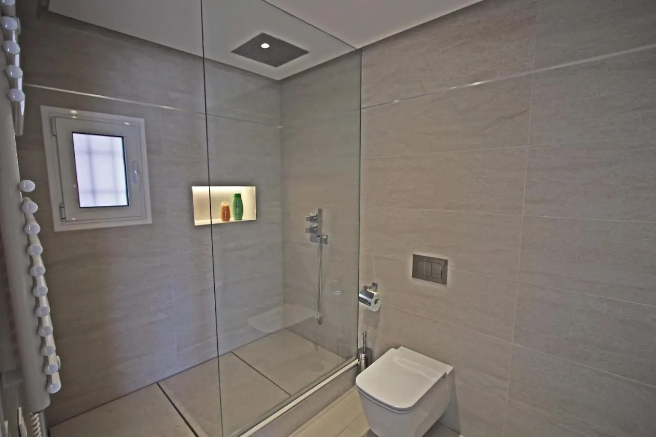 First Line Luxury Penthouse, Puerto Banus, Marbella Apartment